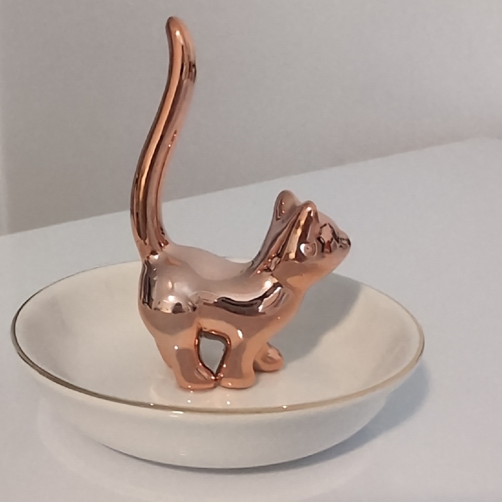 Rose Gold Cat Ring Holder